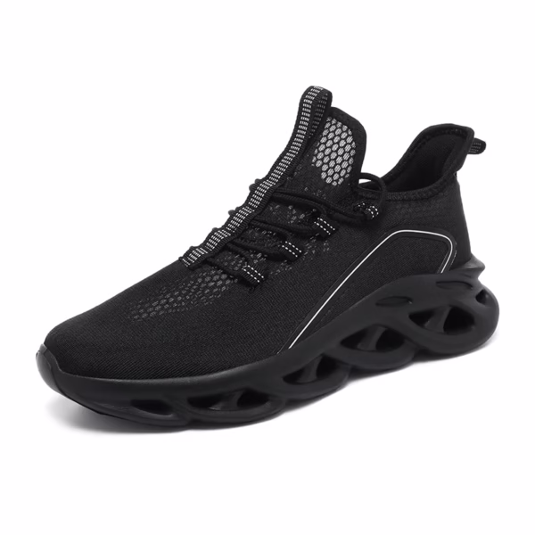 Large Size Soft EVA Sole Slip on Casual Running Shoes Breathable Mesh Fashion White Men Shoes Sneakers