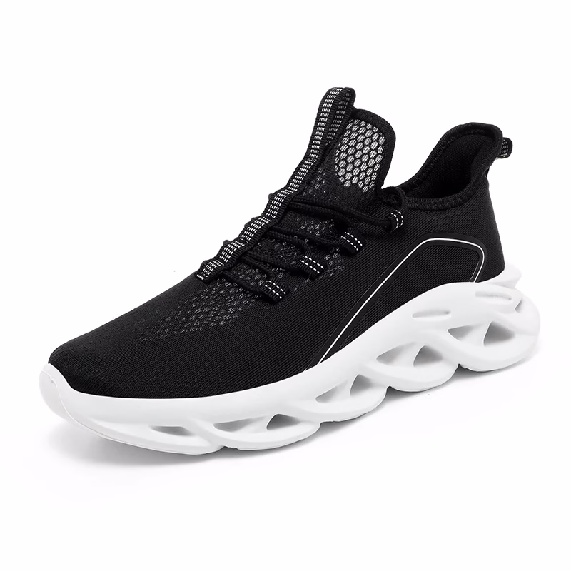 Large Size Soft EVA Sole Slip on Casual Running Shoes Breathable Mesh Fashion White Men Shoes Sneakers